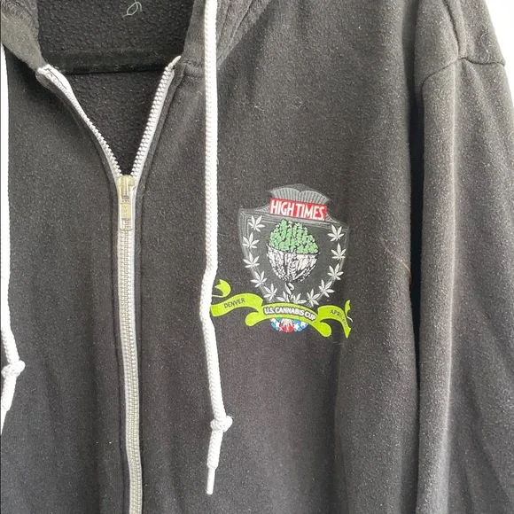 High Times 2015 Cup Hoodie - Picture 3 of 4